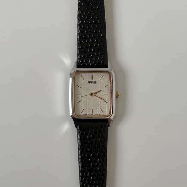 1980s Texture Square Ladies Quartz