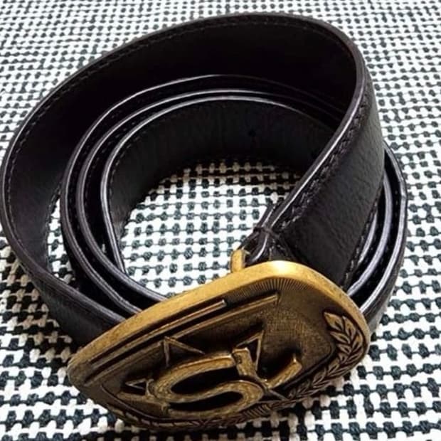 Saint laurentOg logo belt