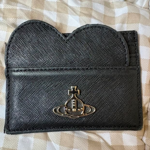 정품 비비안웨스트우드 하트 카드지갑