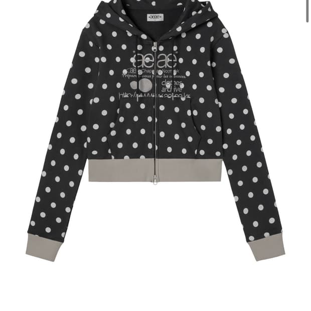 aeae 도트 후드집업