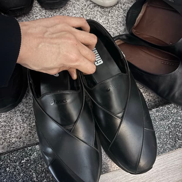 아식스 젤차팔44 블랙