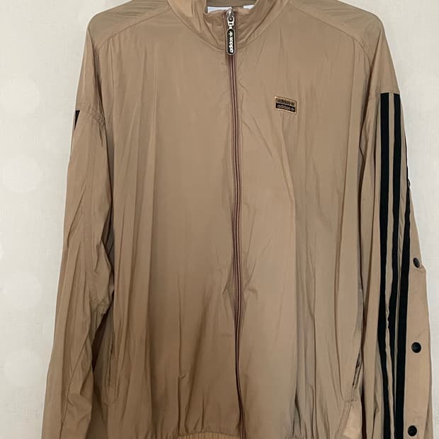 아디다스 바람막이