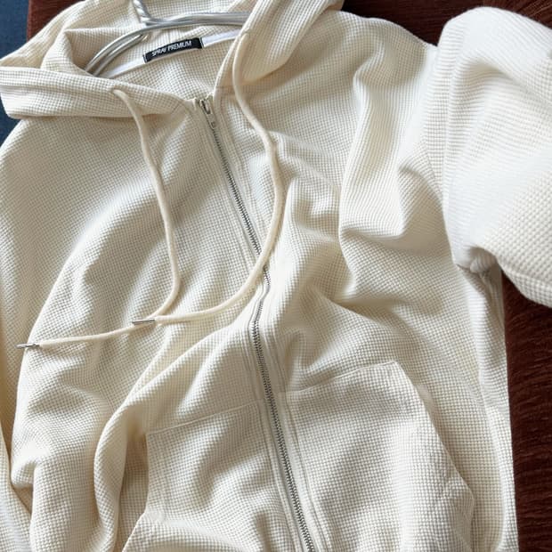 High gauge waffle knitted hood zip parka