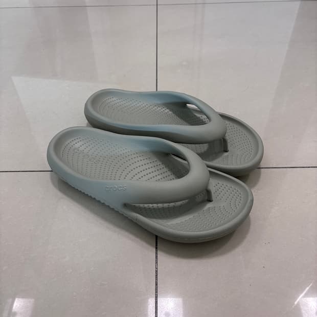 270 크록스 쪼리