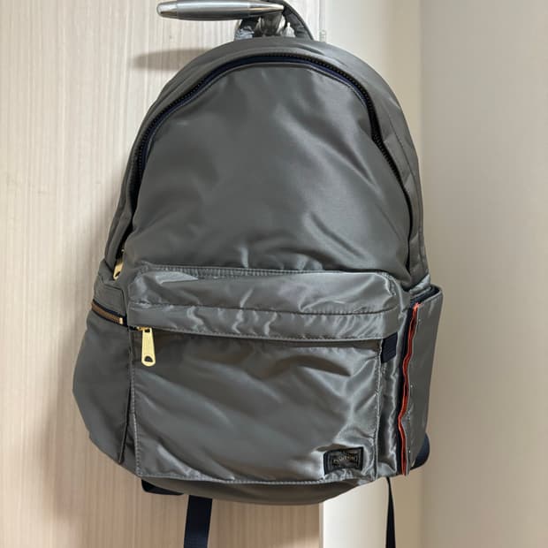 포터 탱커 백팩 실버그레이 새상품