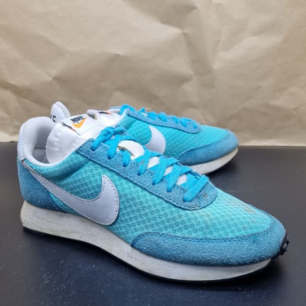 나이키 테일윈드79 오로라그린 운동화245 