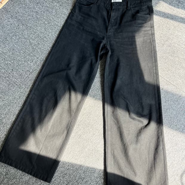 렉토 블랙 플레어 진