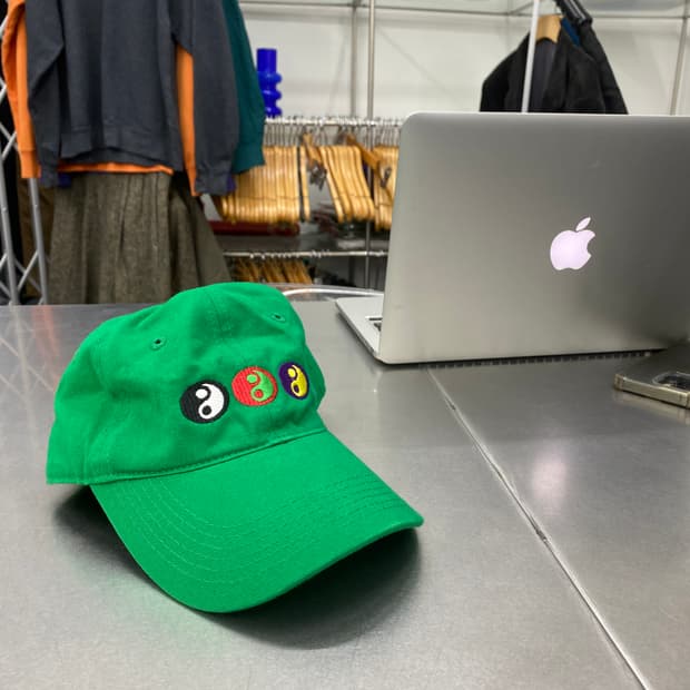 고샤 음양 볼캡 