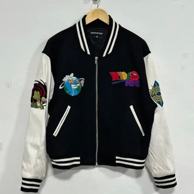 선데이 오프클럽 바시티 자켓