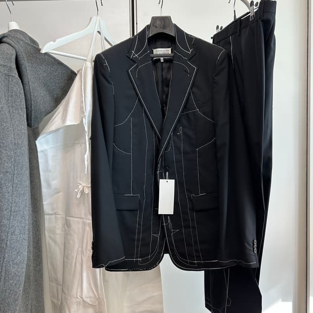 마르지엘라 사토리얼(Sartorial) 수트