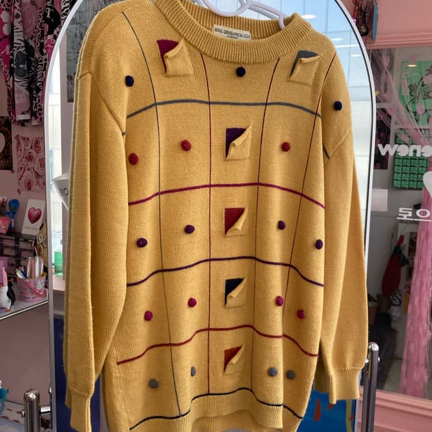 빈티지 옐로우 방울 니트