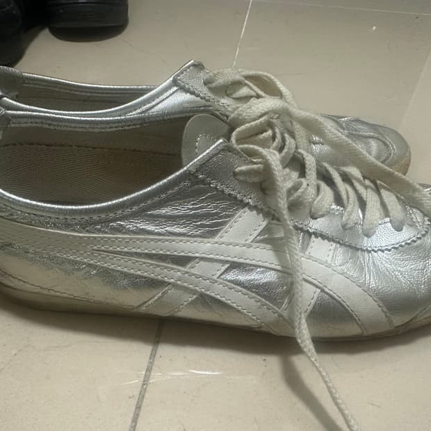 오니츠카타이거 멕시코 66 실버 265