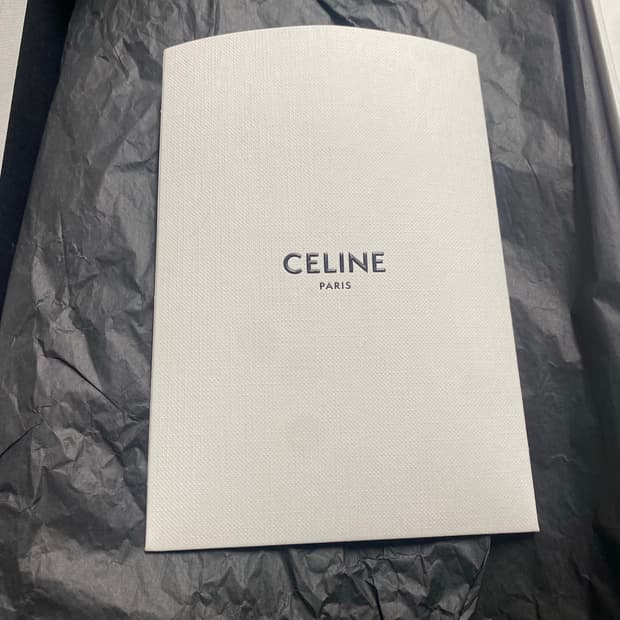 셀린느 트리옹페 로퍼 41사이즈  판매합니다