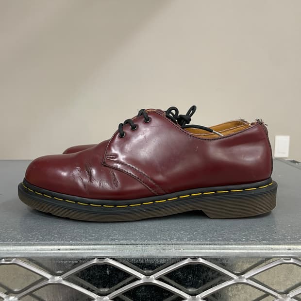 닥터마틴 1461 3홀 UK8