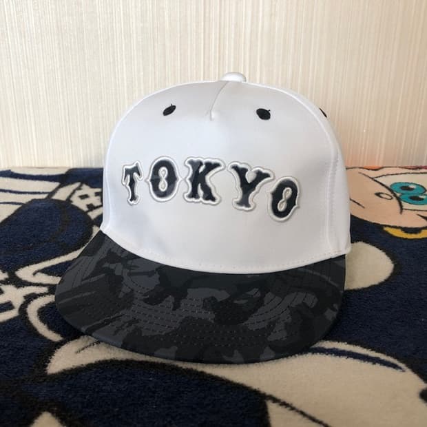 NPB 언더아머 요미우리 자이언츠 도쿄 플랫캡/스냅백