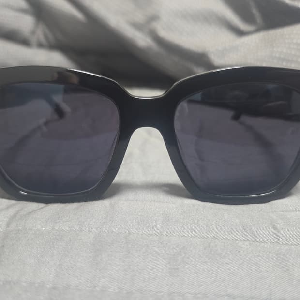 젠틀몬스터 더드리머 선글라스