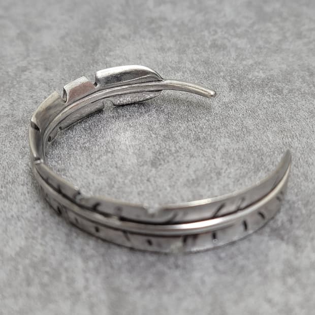 vintage bangle 