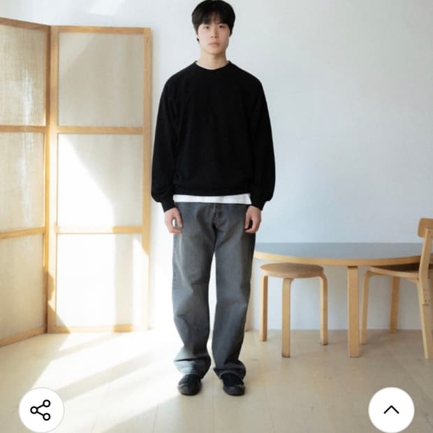 우드비 라이트웨이트 스웻셔츠