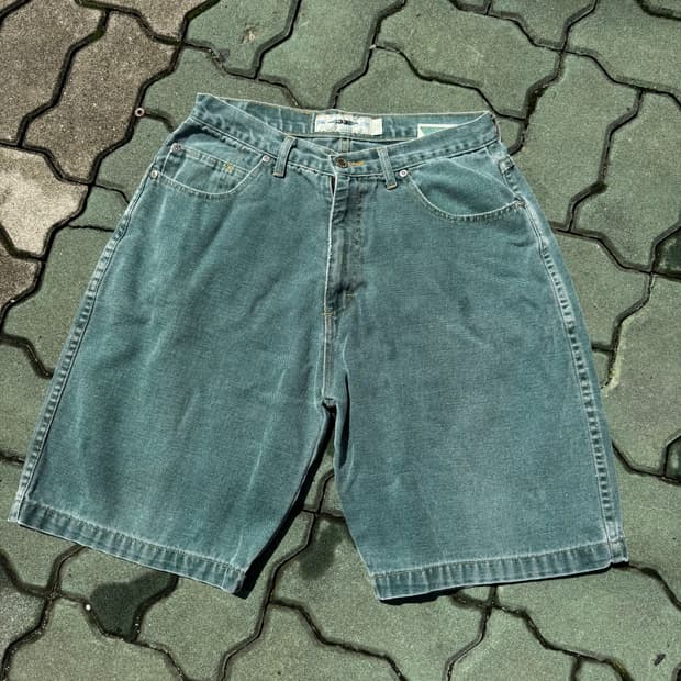 90s Quiksilver Salt Water Denim 반바지 W33