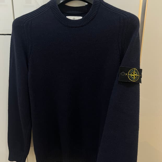 스톤아일랜드 램스울 네이비니트 100-105