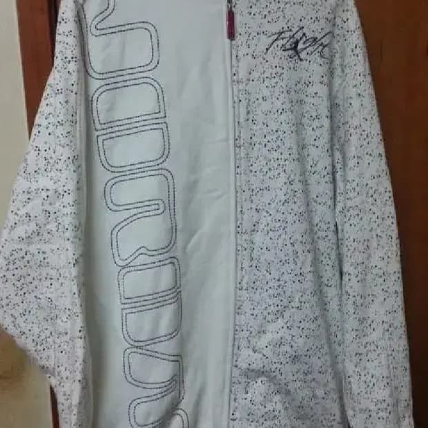 JORDAN REVERSIBLE HOODIE