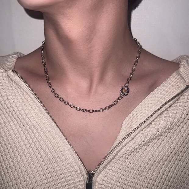 Lavender chain necklace 목걸이