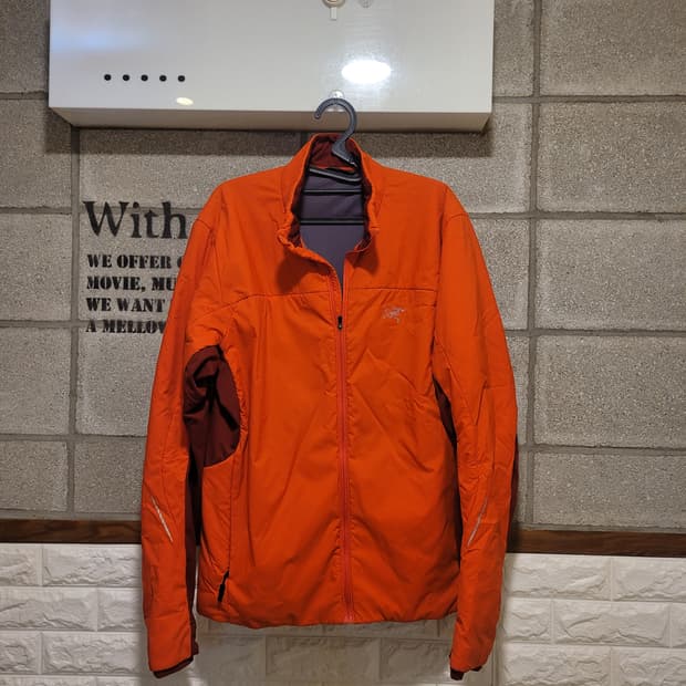 아크테릭스 아톰 자켓 L