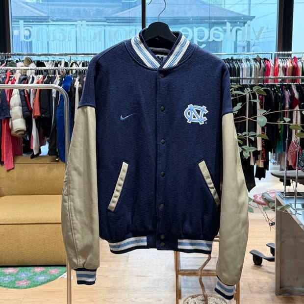 나이키 90s 네이비 노스 캐롤라이나 바시티 자켓 