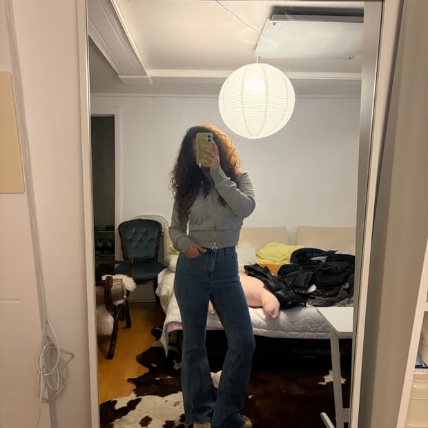 하이웨스트 부츠컷 데님팬츠