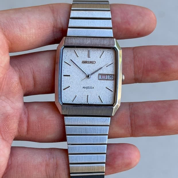 SEIKO quartz majesta