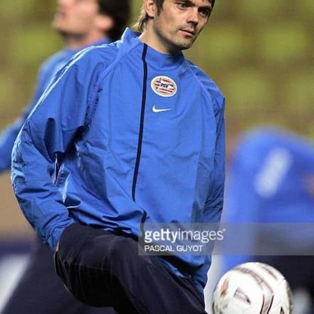 나이키 05-06 PSV 쉘탑