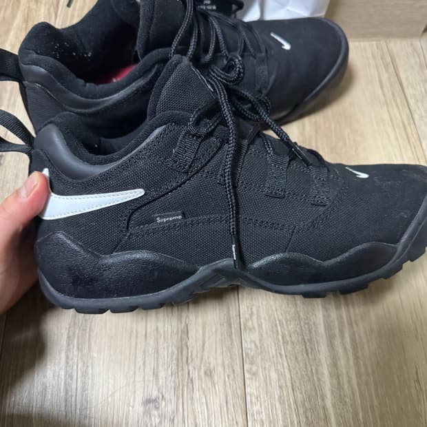 슈프림 나이키 콜라보 sb다윈 로우 블랙 280