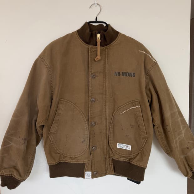 ((24년 새상품)) 네이버후드 X 매드니스 덱자켓 카키