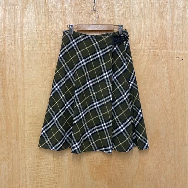 BURBERRY belted wrap skirt 버버리 벨티드 랩스커트