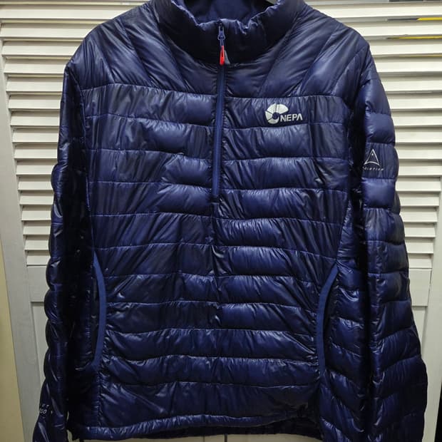 네파 헝가리 구스 다운 아노락 패딩