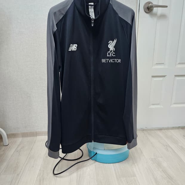 (105)XL☆초대장급뉴발란스리버풀프레젠테이션엘리트[블랙그레이]트랙탑져지