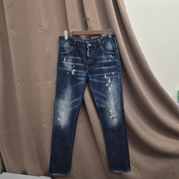 디스퀘어드2 페인팅 워싱 스케이터 진 50