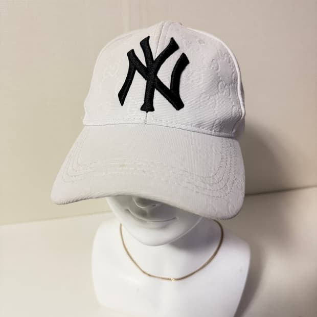 구찌 뉴욕 양키스 볼캡