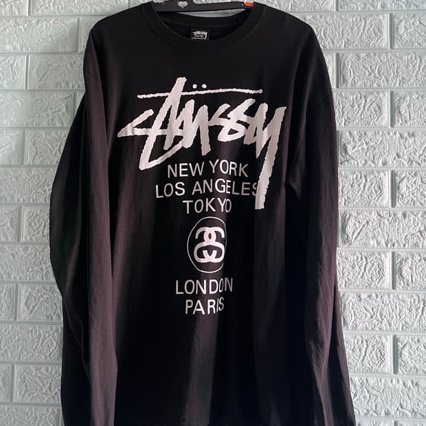 스투시 롱슬리브