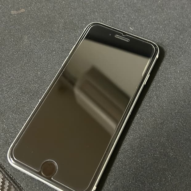 아이폰 SE2 64기가