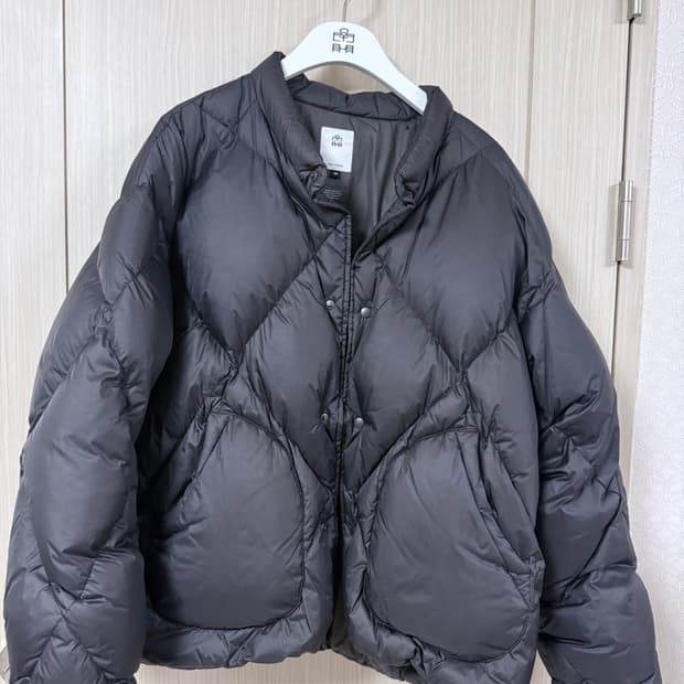 [3]폴리테루 24fw 롬버스 마름모 패딩 푸퍼 블차콜