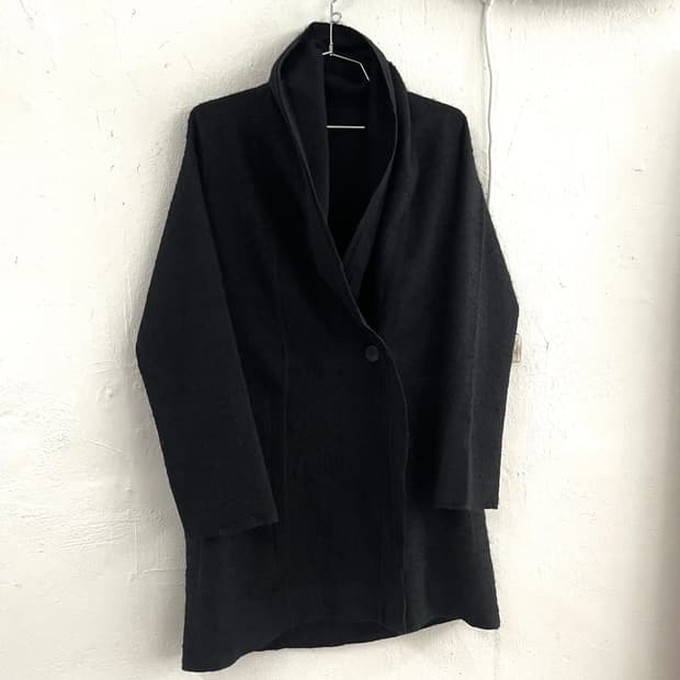 이세이미야케 HAAT 울 후드 코트