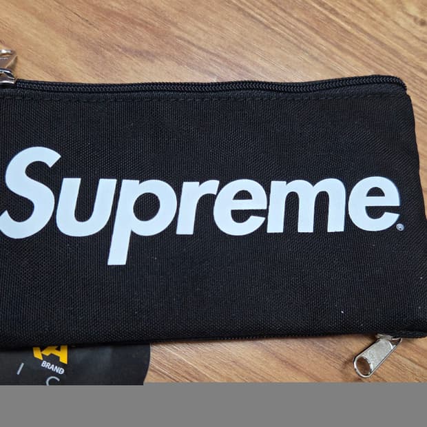 슈프림 모바일 파우치 