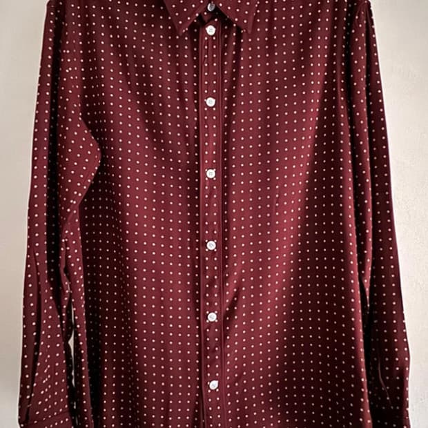 셀린느 버건디 도트 셔츠