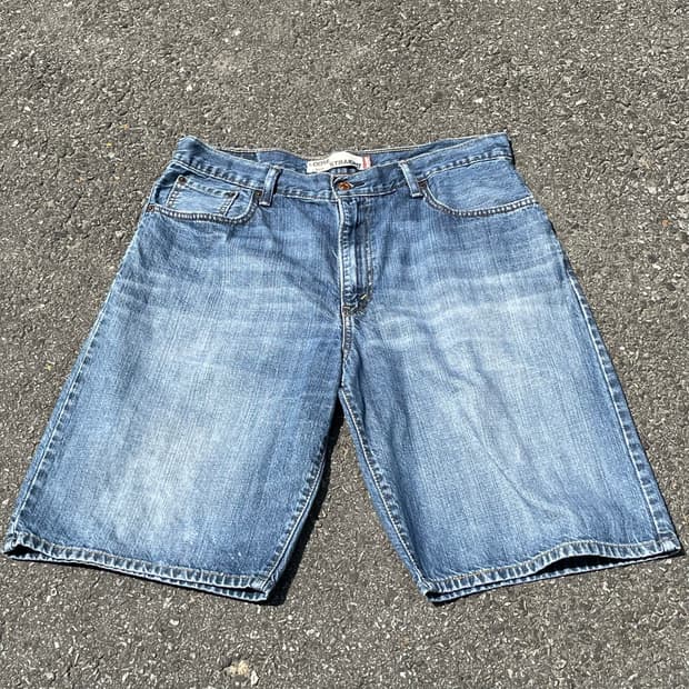 00s 리바이스 original jeans 데님쇼츠 p689