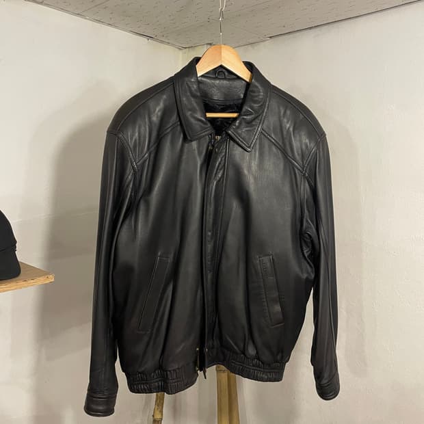 라코스테 가죽자켓