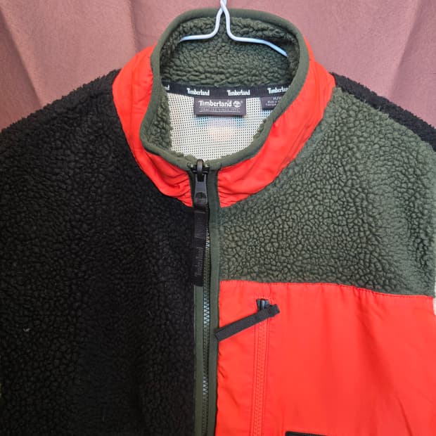 팀버랜드 멀티컬러 뽀글이자켓