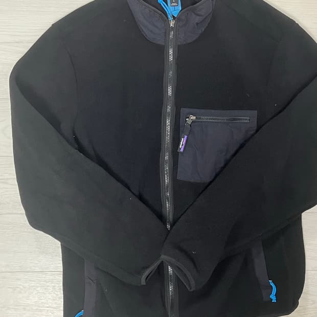 파타고니아 신칠라 짚업