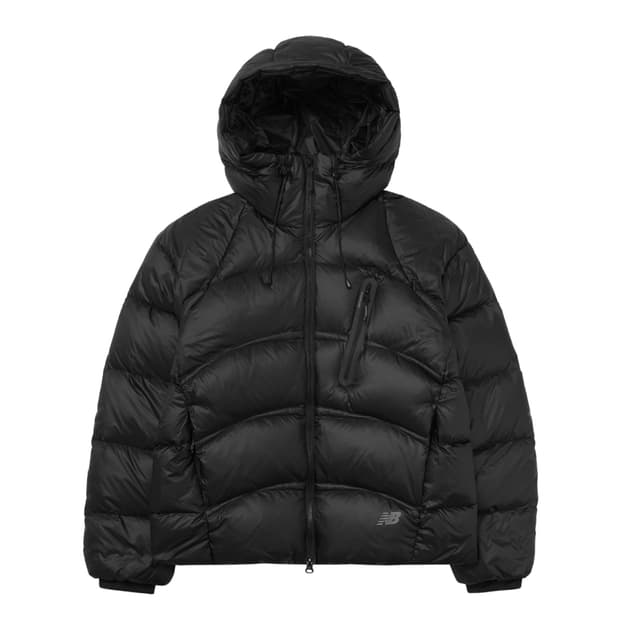 [새상품] 뉴발란스 플라잉 77 슈퍼라이트 후드형 헤비 구스다운 블랙 L