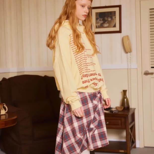 헤레틱 SONNET 18 HOODIE butter 버터색